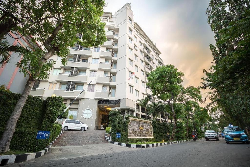 Hotel Golden Sky Pluit Jakarta Luaran gambar